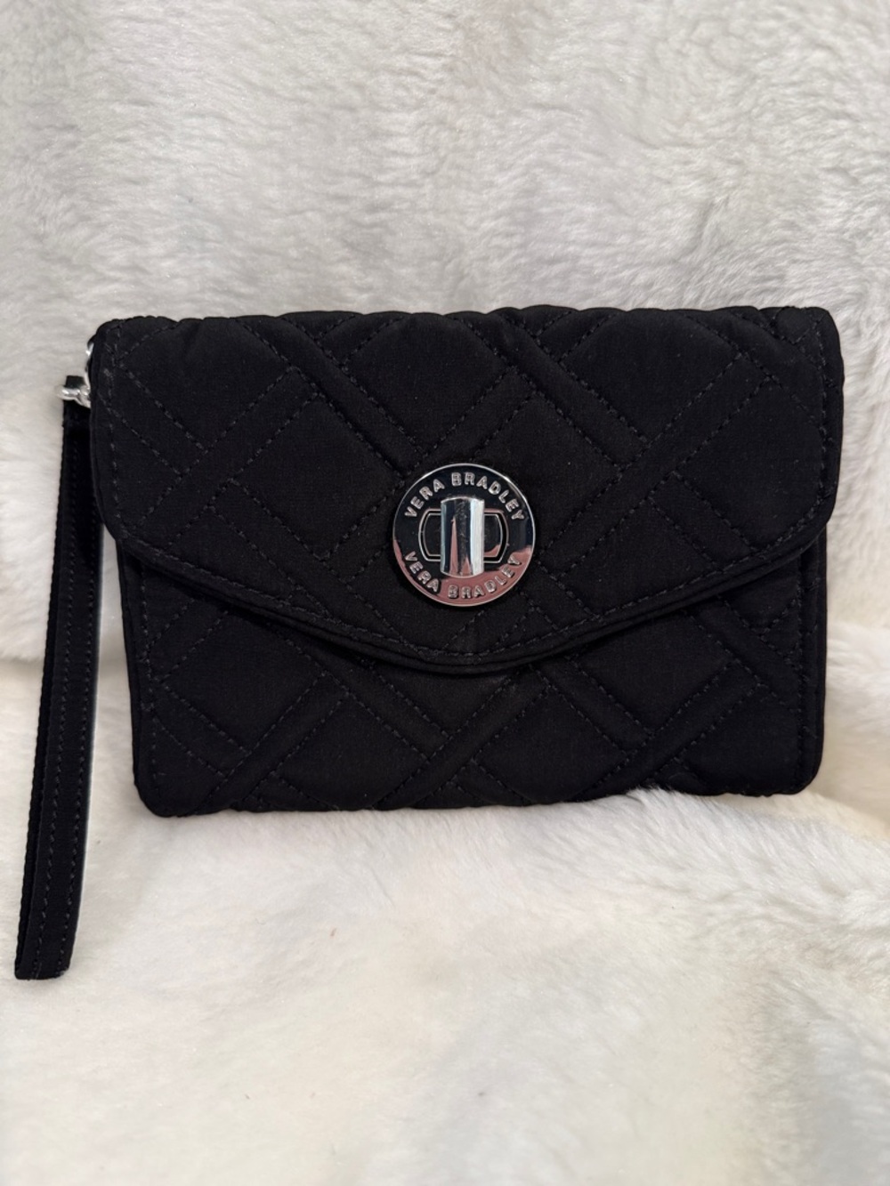 Vera Bradley Black Quilted Turn Lock Wallet Wristlet Card Organizer